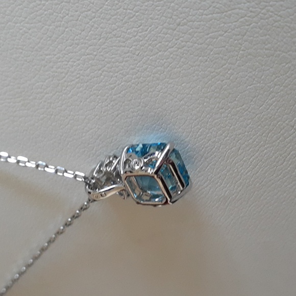 Swarovski Swan Stamped Necklace JJ134 - Picture 6 of 16